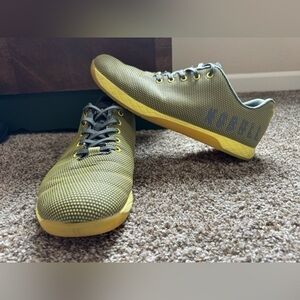 NoBull Yellow/Grey Trainer